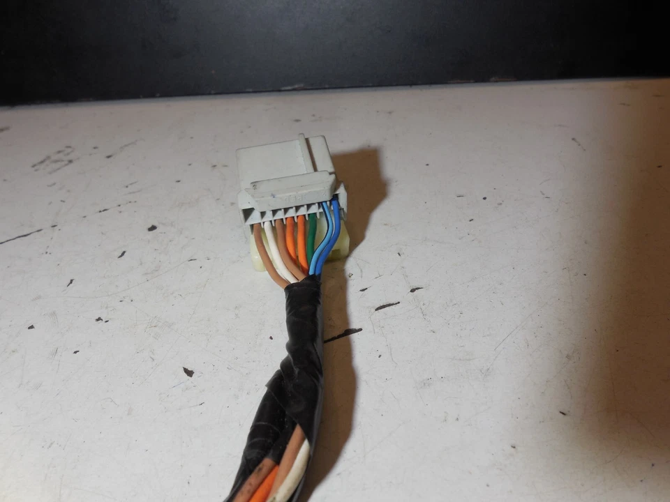 Conector lateral blanco 8 cables telar coleta enchufe Delphi Chevy GM Saturn SC2 Foto 4 de 4