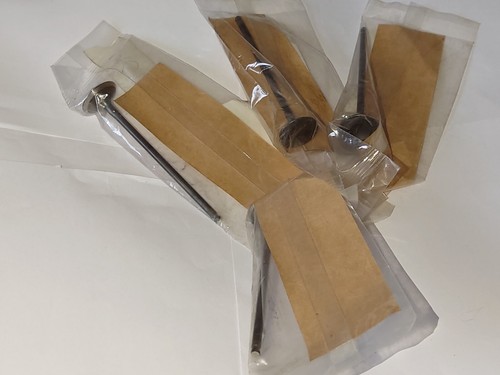 Exhaust valves 4 pcs NOS Genuine Yamaha 5EB-12121-00 YZF-R6 #MC177 - Picture 3 of 4