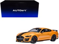Autoart 73099 1/18 Ford Mustang Shelby GT500 Cyber Orange Metallic