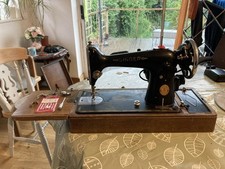 SEMI INDUSTRIAL Electric Singer Sewing Machine 201K & Accessories SERVICED