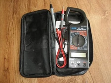 Cen-Tech DT-266 Digital Clamp Meter + Carrying Case