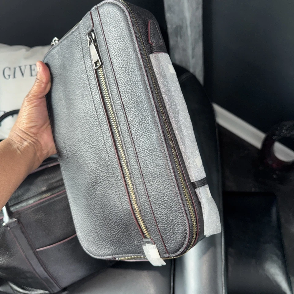 Coach Black Gently Used Trekker Travel Bag with Coach Academy Travel Case - Image 4 of 4