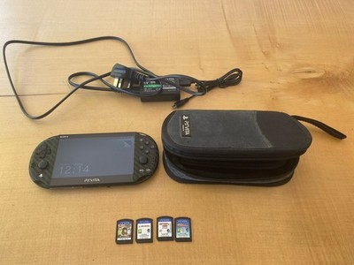 Playstation Vita Konsole und Spielepaket Sehr Guter Zustand Funktioniert