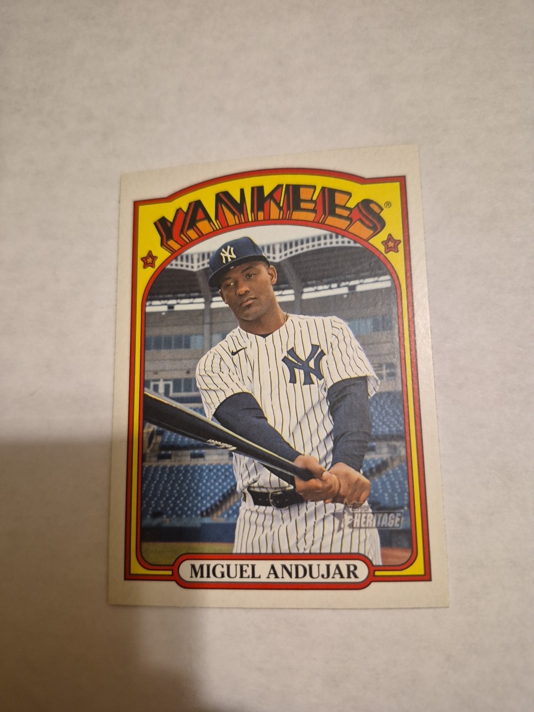 MIGUEL ANDUJAR  2021 TOPPS HERITAGE #72 FREE SHIPPING 