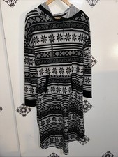 Women's Simply Vera Vera Wang Black/White/Snowflake Pattern - Sz M