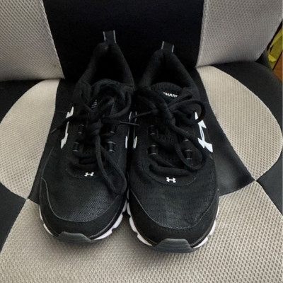 Under Armour Men s Charged Assert 10 Lace Up Low Top Sneakers Black White Logo