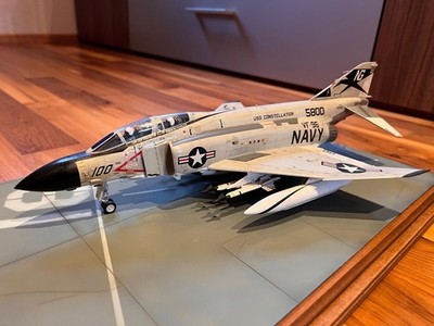 McDonnell Douglas Phantom F-4J,  US Navy, Maßstab 1/48, Top Gebaut!