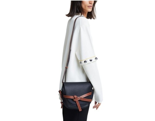 LOEWE Crossbody-Tasche Petit Gate aus Kalbsleder - Bild 17 von 18