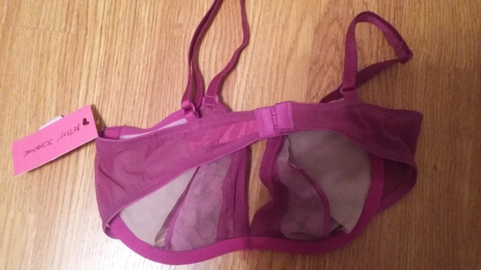 NUEVO CON ETIQUETAS $40 Damas BETSEY JOHNSON Sujetador Talla 30C Demi Sujetador sin forro Púrpura Foto 2 de 4