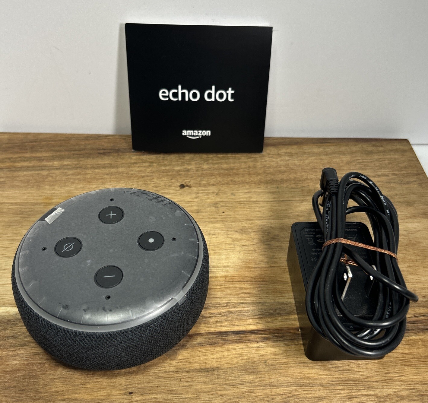 Echo Dot 3rd Gen Smart Speaker with Alexa in Black C78MP8 Used-image