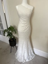 Wedding Dress - size 4 - Davids Bridal - Ivory 