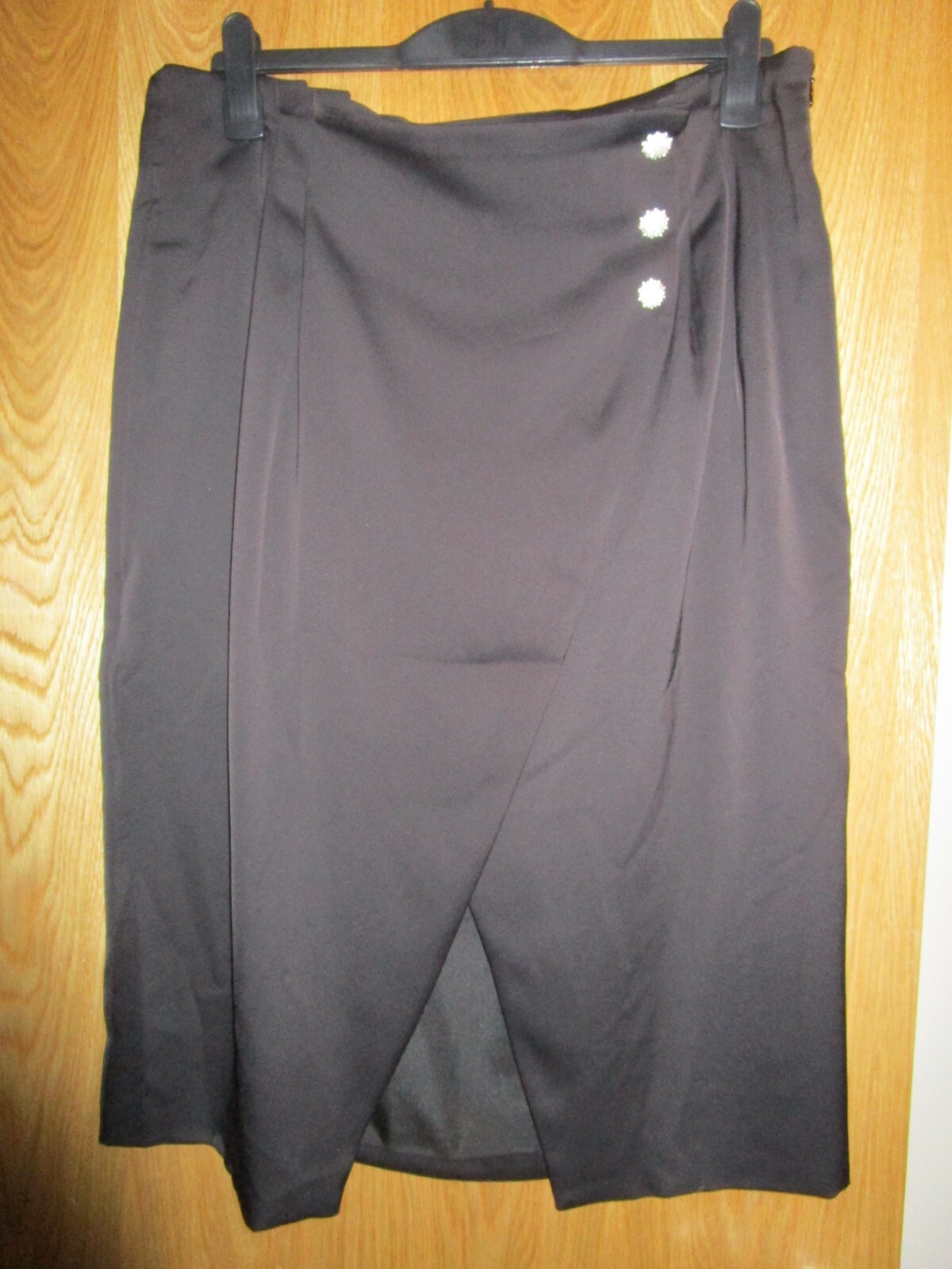 Picture 1 of 4