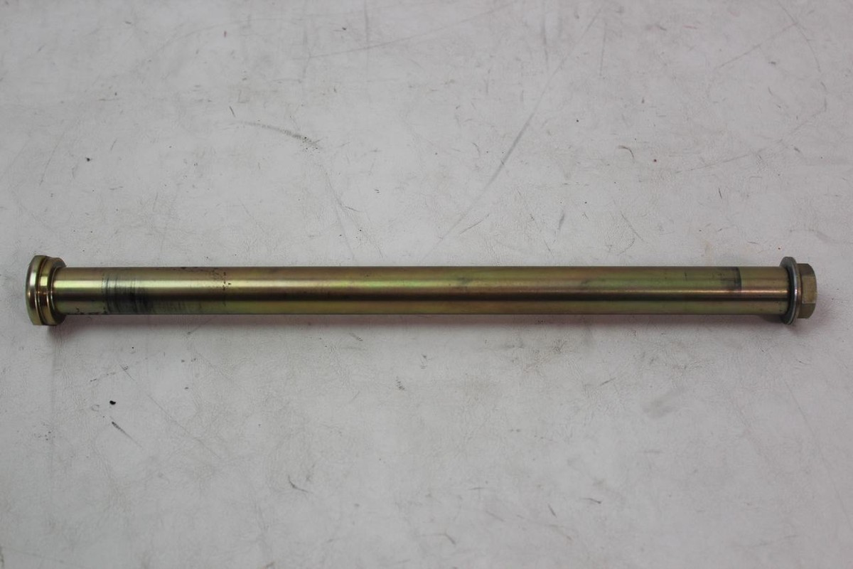 GREENLAND専用 MV Agusta Brutale 750 2004 Rear Swingarm Axle Bolt & Nut Spindle