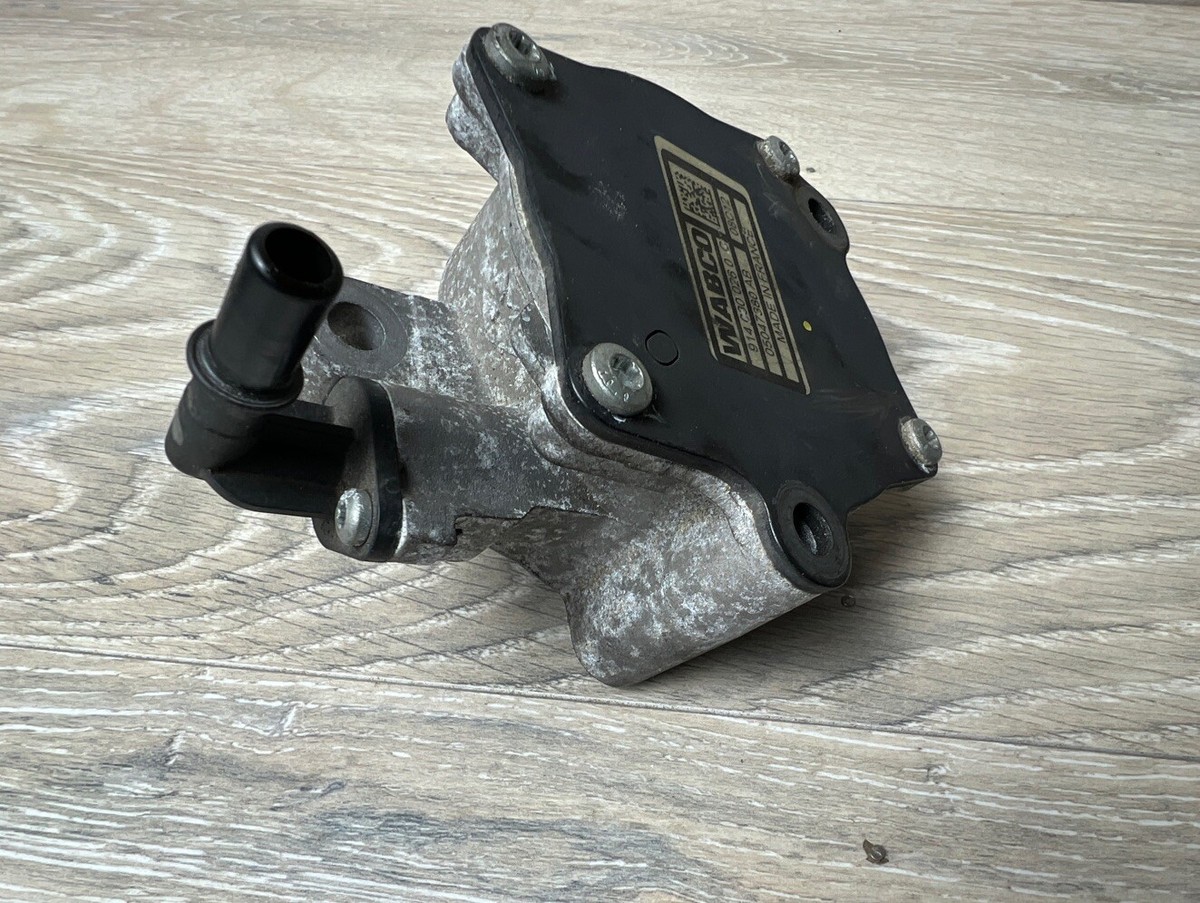 13 2013 Dodge Dart SXT 2.0L Vacuum Pump 05047380 AB OEM Mopar 