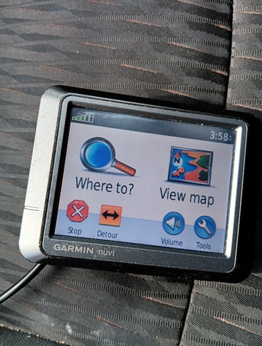 Garmin Nuvi 265 Gps With Bluetooth - 第 1/3 張圖片