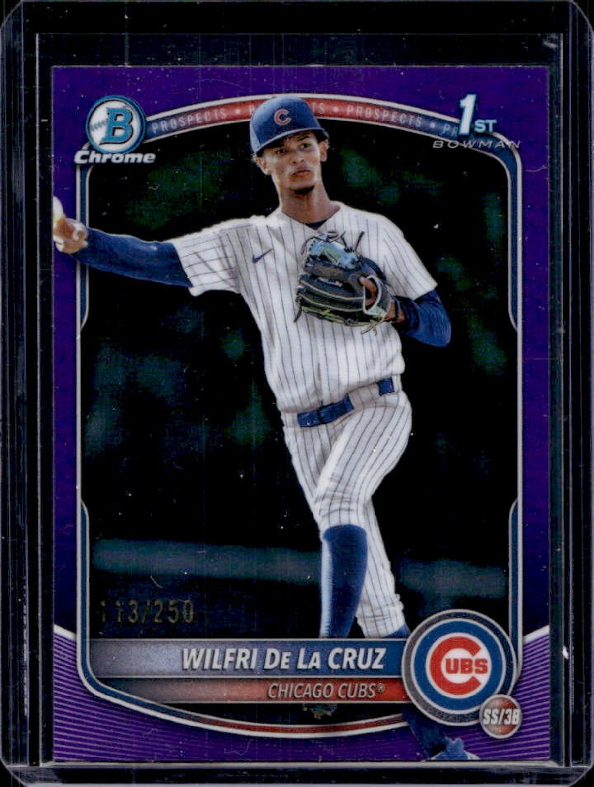 2025 Bowman Chrome Wilfri De La Cruz Purple Refractor 1st Prospect #113/250 Cubs
