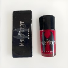 Esmalte de uñas MAC Disney Colección Maléfica rosa flameante rojo esmalte