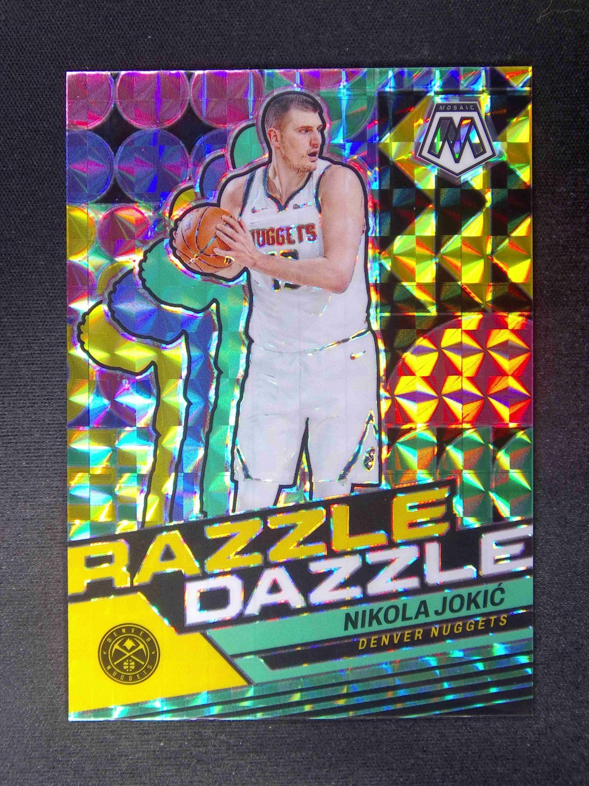 2023-24 Panini Mosaic Nikola Jokic #3 Razzle Dazzle SSP