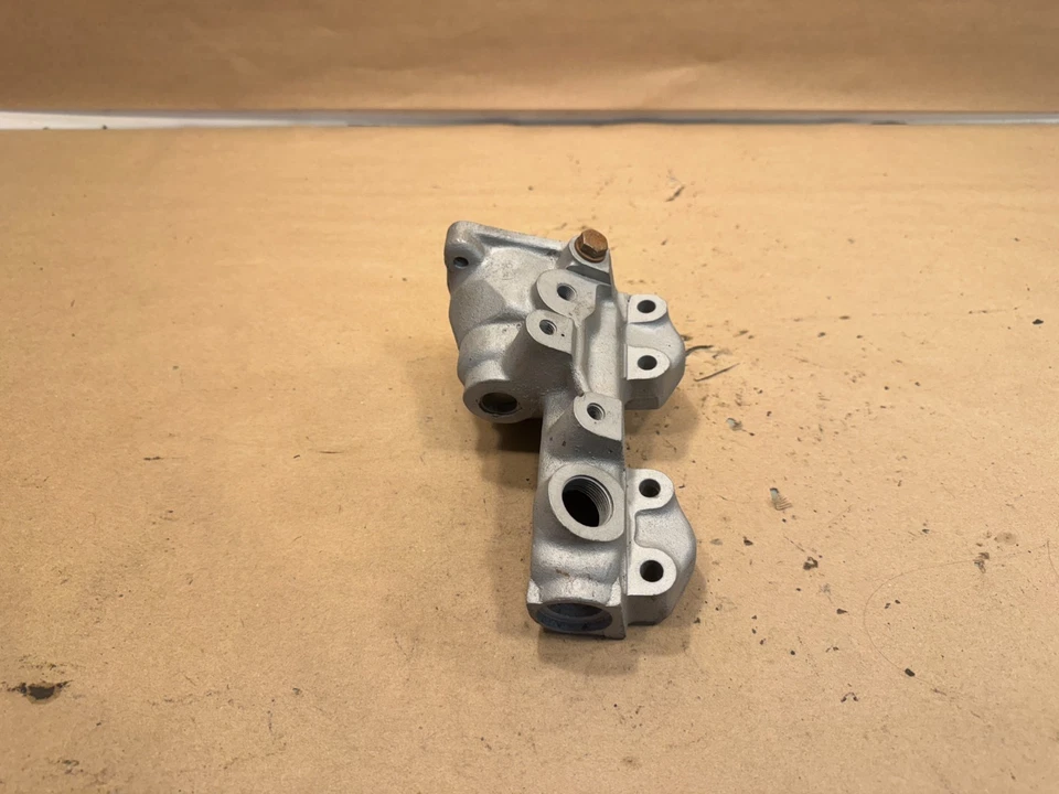 Jaguar Xjs Thermostat Coolant Enclosure OEM PN P42598E - Image 4 of 4