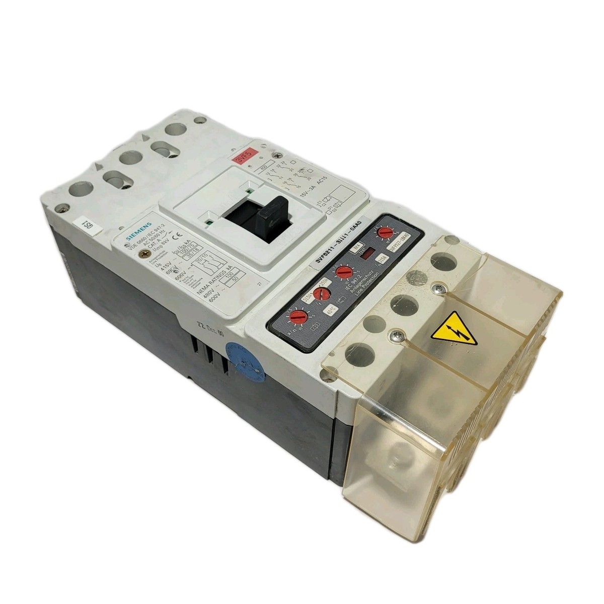 SIEMENS 3VF5211-3BK41-0AA0, 3VF9527-1BK40, 3 POLE, CIRCUIT BREAKER