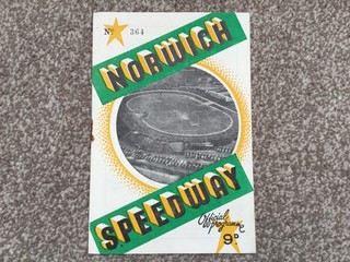 NORWICH v WIMBLEDON 24/9/60 speedway programme.