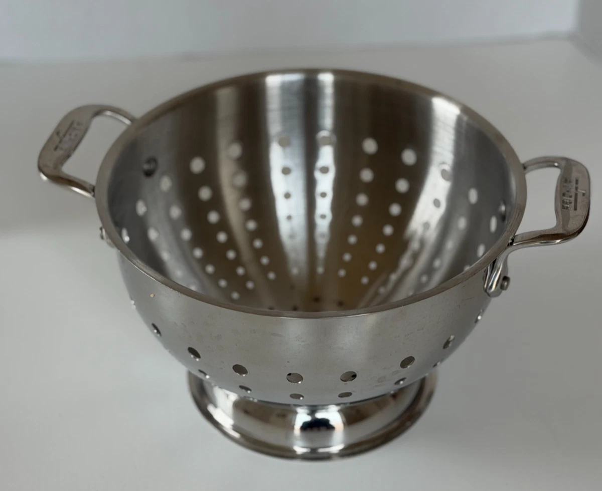 All-Clad Vintage Classic Stainless Steel 4 QT Colander Strainer 9”
Opens in a new window or tab