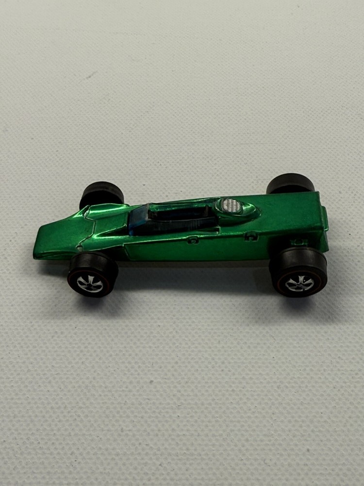 1969 HOT WHEELS REDLINE GREEN LOTUS TURBINE MADE IN HONG KONG.