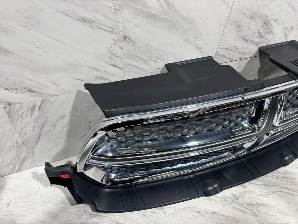 Dodge Durango 2011-2013 montaje de rejilla OEM PARRILLA CENTRAL DELANTERA 55079364AF Foto 2 de 4