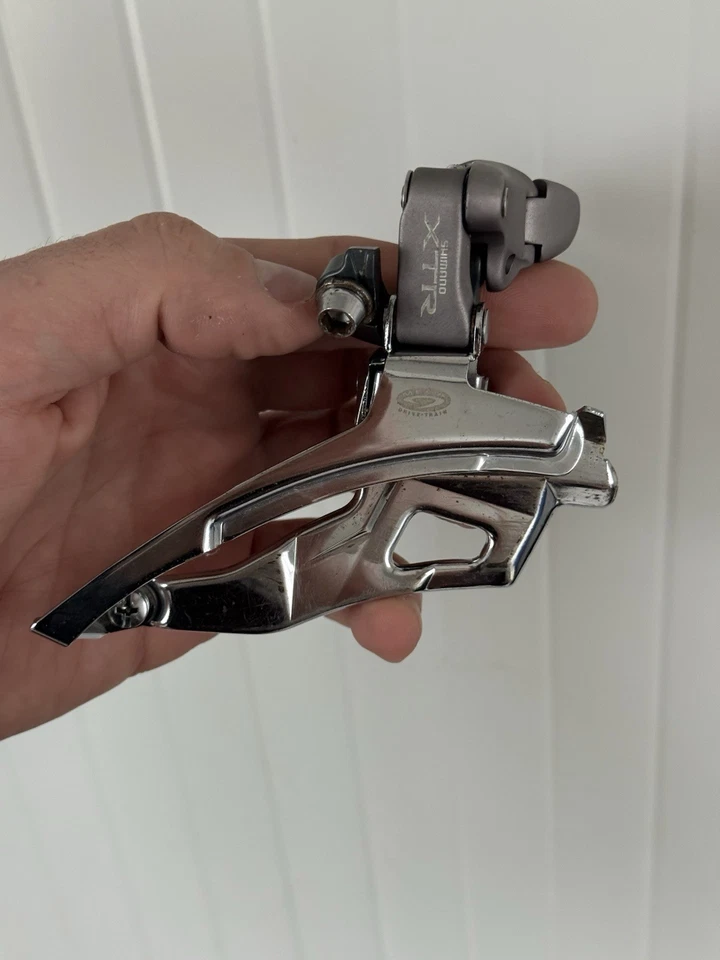 Desviador Shimano Xtr Fd-m953 - 31.8 Tiro Superior - Mega 9 Drive Train - Imagen 4 de 4