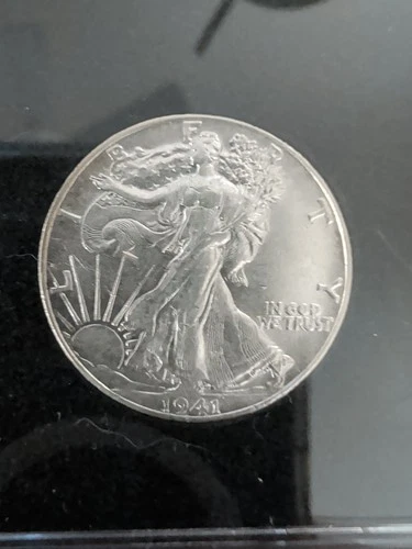 1941-S Walking Liberty Half Dollar 50C 90% Silver XF/AU Philadelphia Mint