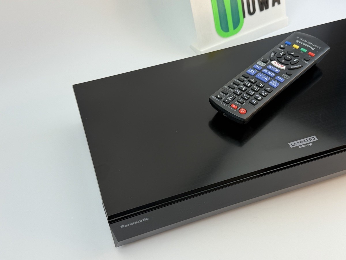 Panasonic 4K Blu-ray Player with Dolby Vision Hi-Res DP-UB820-K