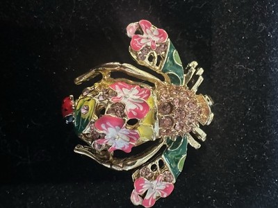 Vintage Joan Rivers Bee Pin  Pink Orchids  Enamel Colors Of Green, White, Yellow