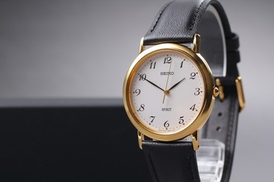 Vintage 1996 N MINT Seiko Spirit 5E21-6C00 Gold Round Quartz Mens