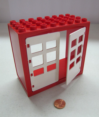 Vtg Lego Duplo RED BUILDING 2 BIG DOORS 4x8 FIRE STATION FARM CHRISTMAS HOUSE