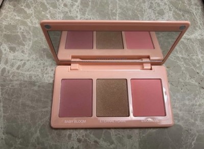 Artist Couture Love Sprung Face Palette Baby Bloom Eternal Flame Swoon Me