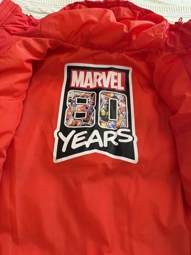 MARVEL 80th YEAR ANNIVERSARY Red Puffer Jacket Hooded Coat Men L image 4