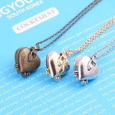 Folding Multi-Layer Heart Necklaces Locket Necklace That Holds 4 Pictures A2