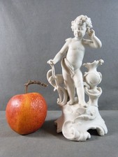 Angelot statuette en Porcelaine-Biscuit Volkstedt-Rudolstadt fin 19e-début 20e s