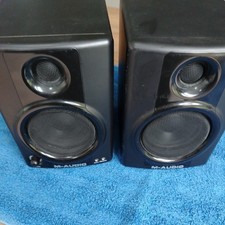 M-Audio Studiophile AV 40 Active Studio Monitor Speakers Black