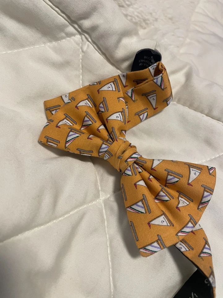 NWT Vineyard Vines Boys Adjustable Bow Tie Sail Boats- Orange. Orig $45 - Image 3 of 4
