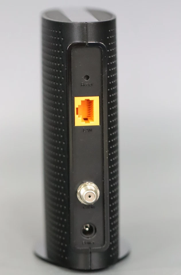 TP-Link DOCSIS 3.0 (8x4)High Speed Cable Modem Max Download Speeds Up to 343Mbps - Image 4 of 4