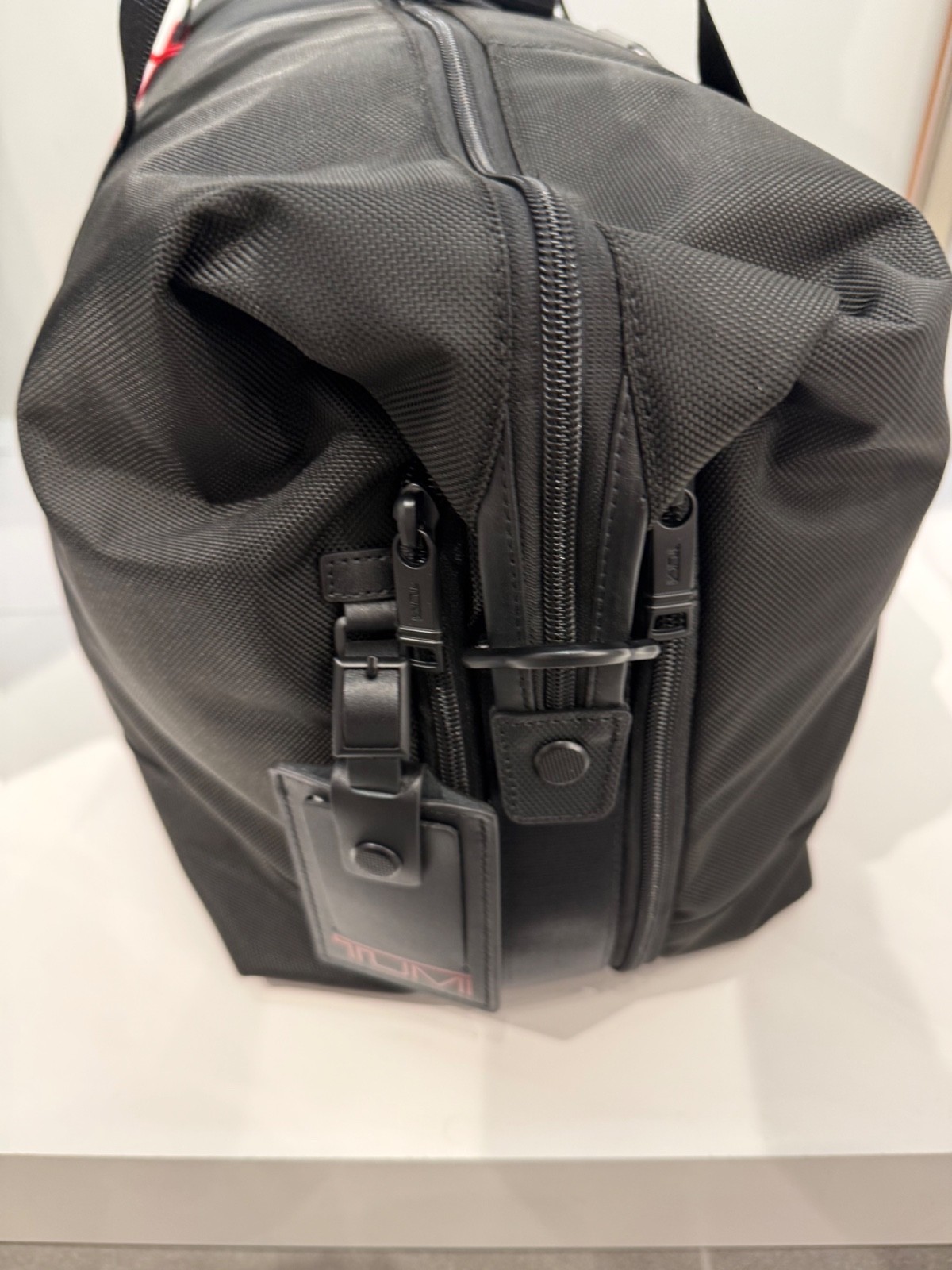 NEW Tumi ALPHA 18.5” Double Expansion TRAVEL Satchel Bag - SOLID BLACK image 5