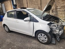 TOYOTA YARIS MK3 5DR 5 DOOR HATCHBACK 2011-2017 1.0P WHITE 040 BONNET