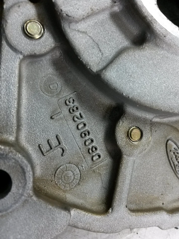 Bomba de óleo do motor de 1998 Lincoln Continental 4.6 - Imagem 2 de 4