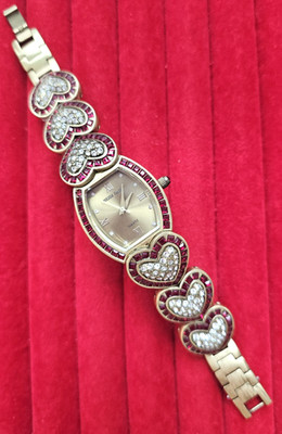 Vintage Heidi Daus ''Heartbreakers'' Red Hearts Pave Crystal  Bracelet Watch