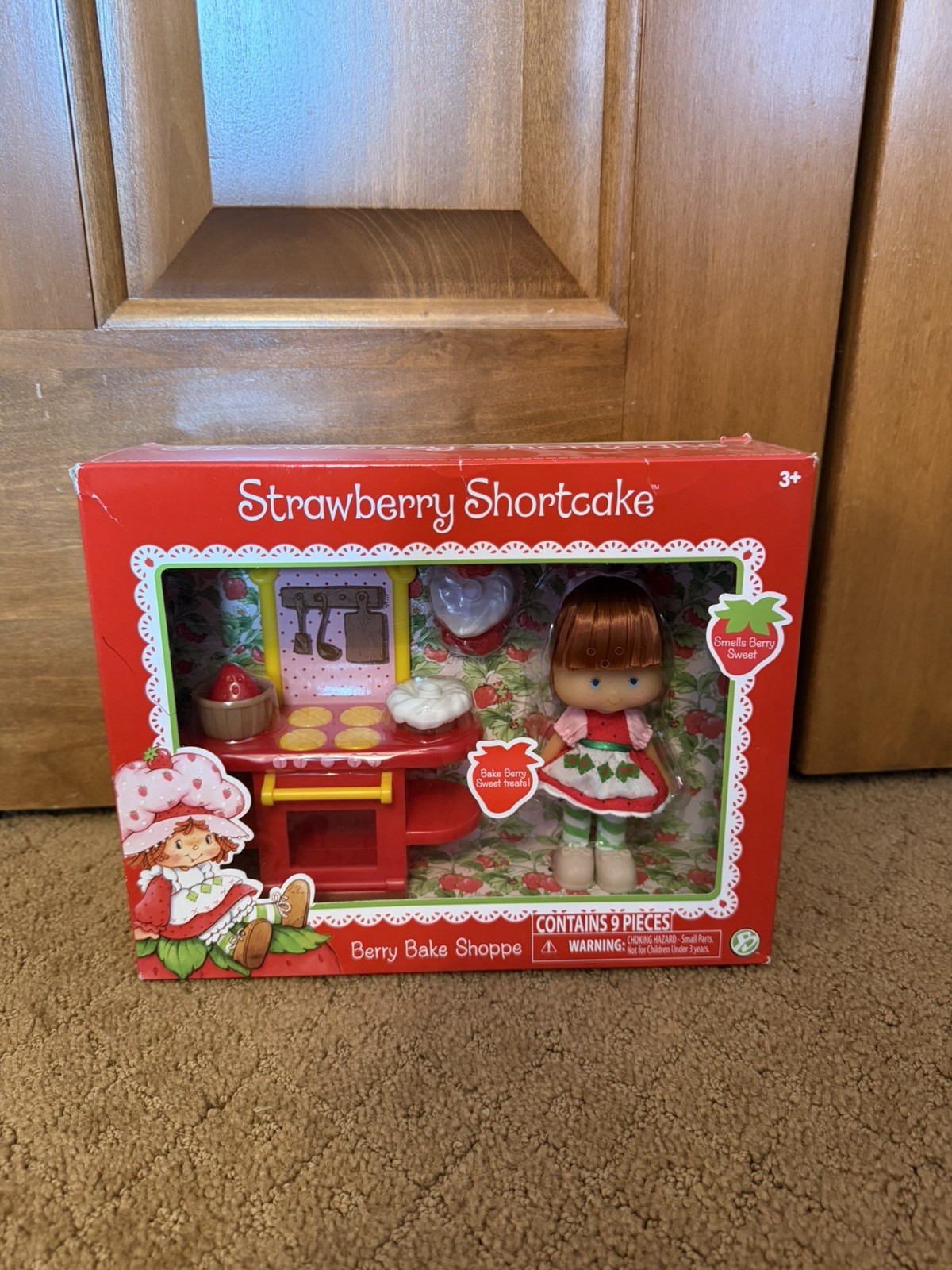 2016 Strawberry Shortcake Berry Bake Shoppe The Bridge Direct Playset NRFB NIB