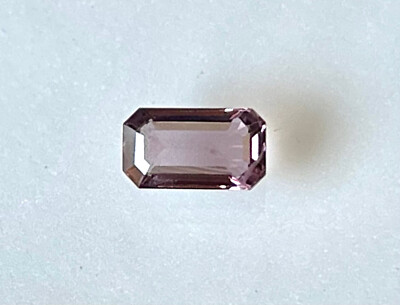 Natural 100% VS 1.93 ct 9.5x5.4x3.5 mm.Pink Purple Square Spinel MOGOK Gemstone