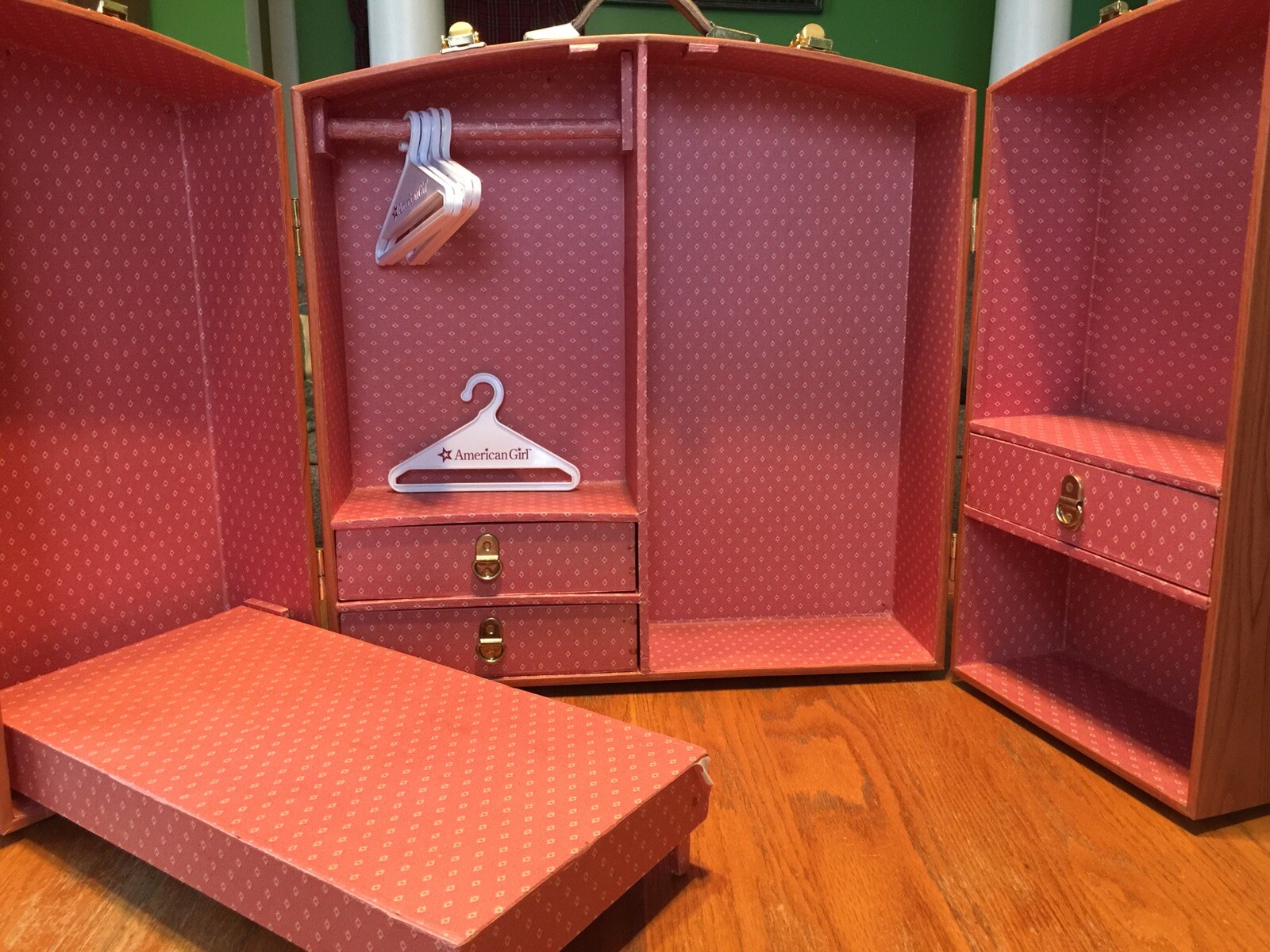 Rare American Girl Doll Wardrobe Unbranded Murphy Bed 5 Hangers 18” Doll Case Rare American Girl Doll Wardrobe Unbranded Murphy Bed 5 Hangers 18” Doll Case