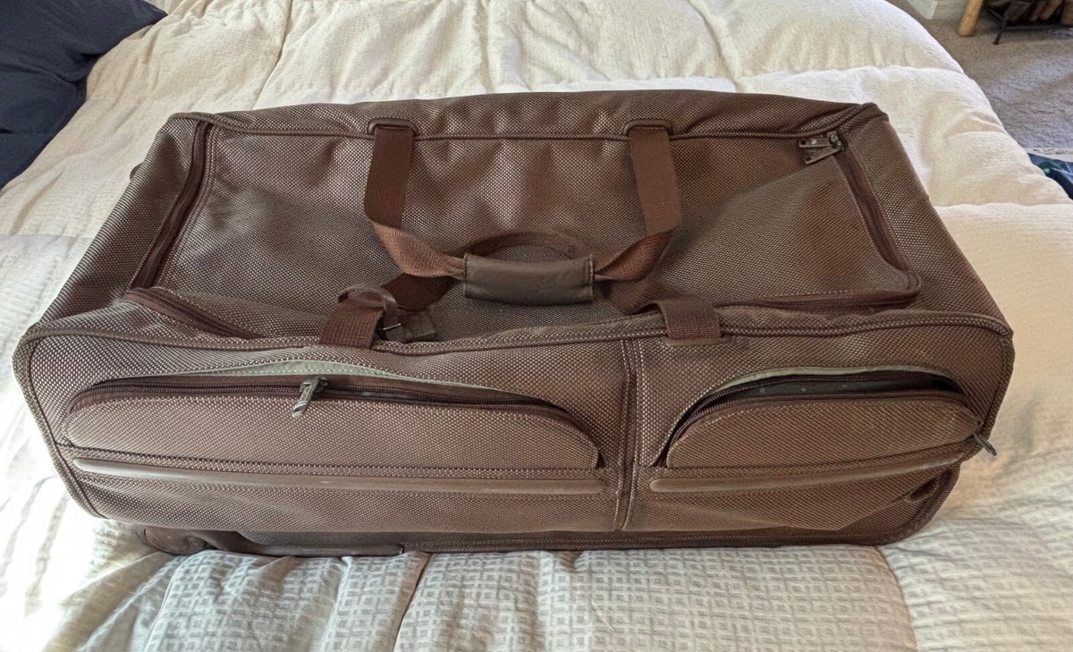 Tumi ALPHA 30” Large Split Ballistic Nylon 2 Wheeled Duffel Bag