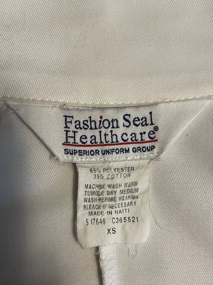 Set of Two: Lab Coat XS & Warm up Jacket Small by Fashion Seal for Fresenius - Image 4 of 4